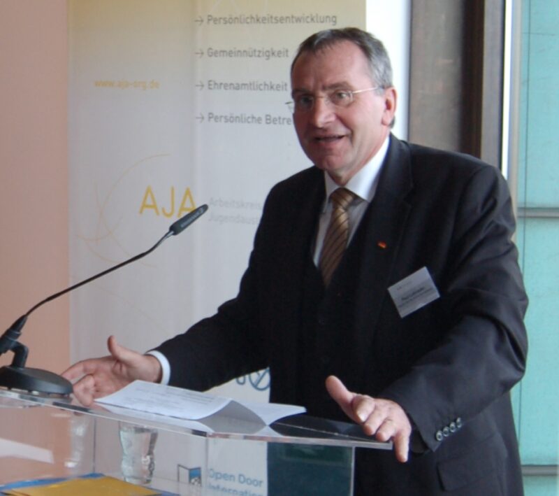 Paul Lehrieder