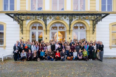 Teilnehmende der Fachkonferenz Jugend- und Schüleraustausch 2023